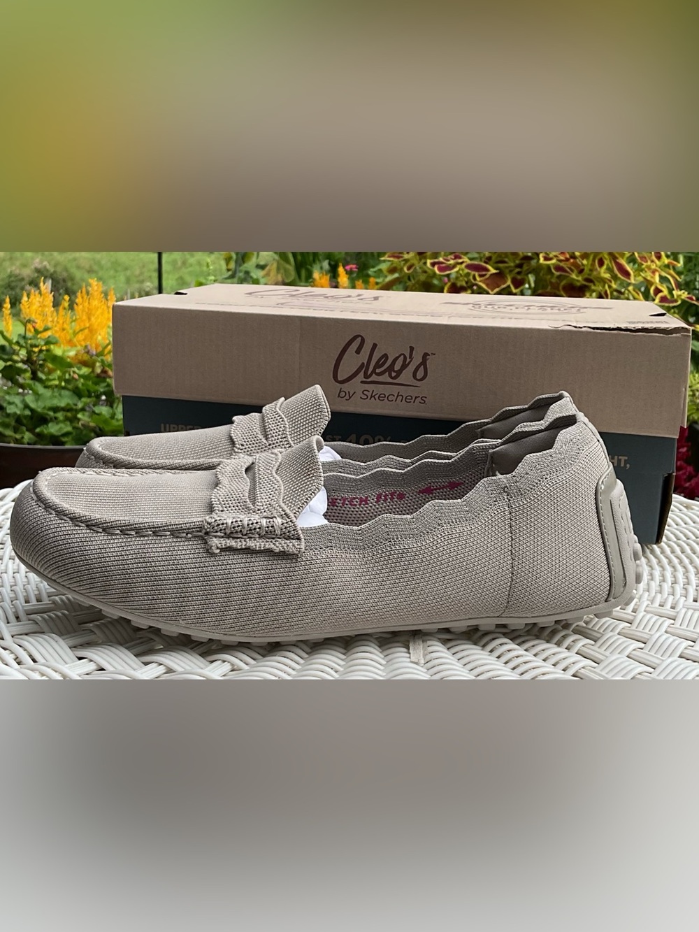 Skechers Cleo Driver Power Couples Loafers Size 8 Memory Foam Taupe